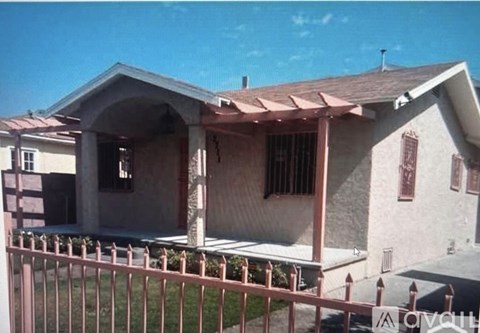 2711 Ohio Avenue 3 Beds Apartment for Rent