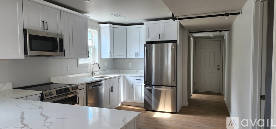 53 Henrietta Street 3 Beds Apartment for Rent - Photo gallery 1