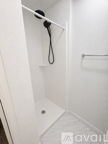 1934 Collins Ave 3 Beds Single Family Home for Rent - Photo gallery 5