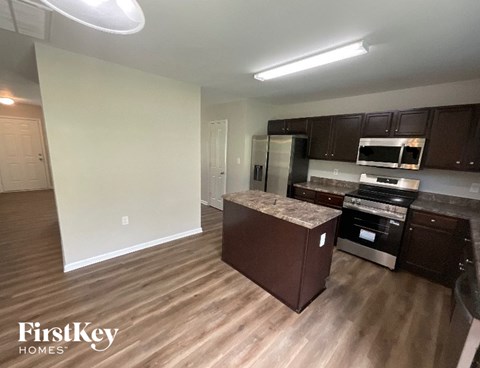 1800 Eastway Drive 4 Beds Apartment for Rent