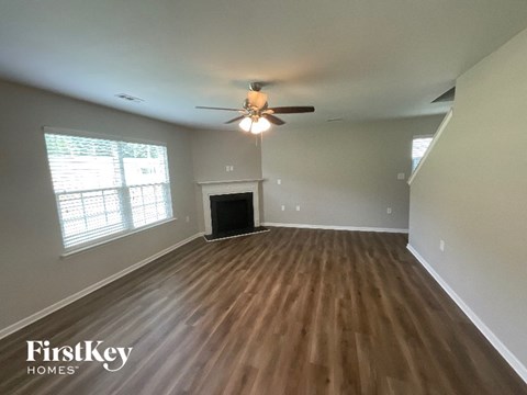 1800 Eastway Drive 4 Beds Apartment for Rent
