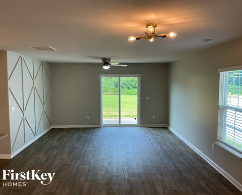 4574 Heatherly Road 5 Beds Apartment for Rent