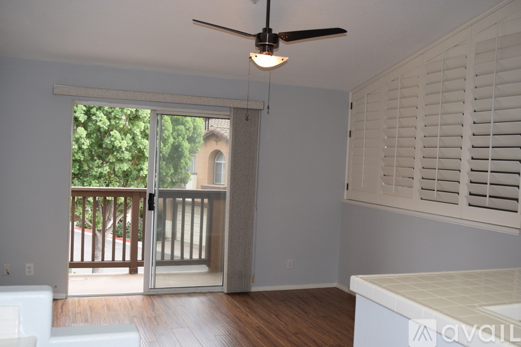 2960 Champion Way 1 Condo for Rent - Photo gallery 4
