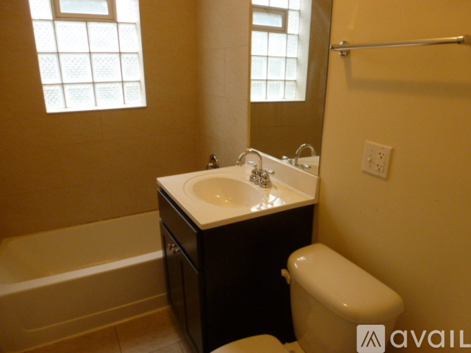 4027 N Monticello Ave 2 Beds Apartment for Rent - Photo gallery 5