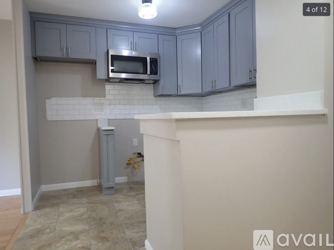 1174 Sherman Avenue 2 Beds Apartment for Rent - Photo gallery 3