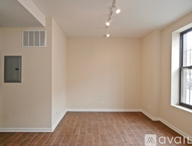 4747 N Troy St 1 Apartment for Rent - Photo gallery 2