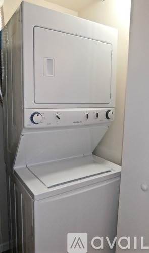 4747 N Troy St 1 Apartment for Rent - Photo gallery 5