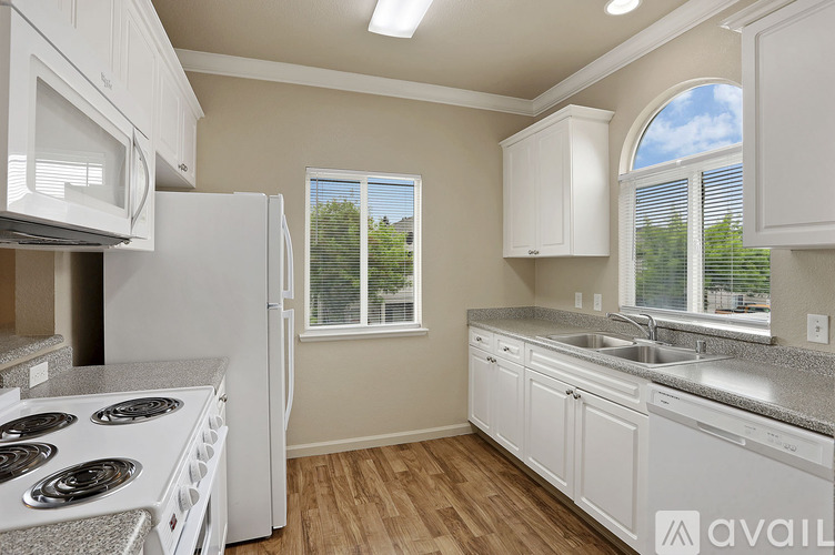 8905 Davis Road 2 Beds Apartment for Rent - Photo gallery 2