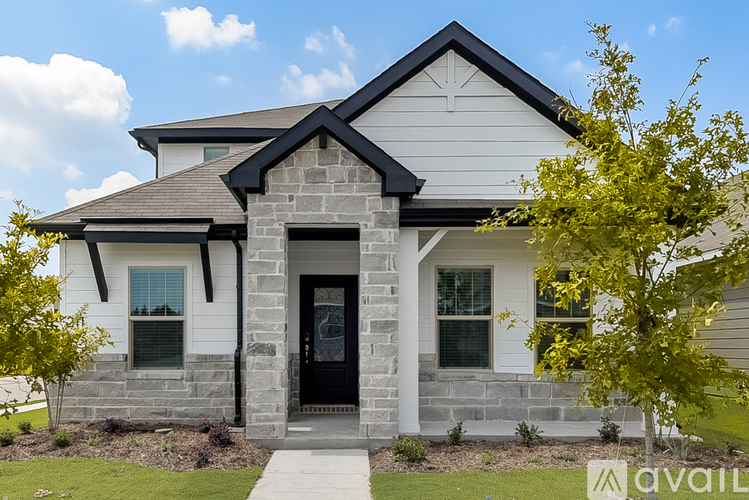 211 Monarch Wy 4 Beds Single Family Home for Rent - Photo gallery 1