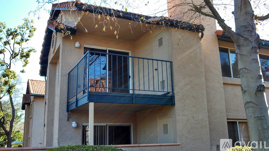 11337 Avenida De Los Lobos 2 Beds Condo for Rent - Photo gallery 1