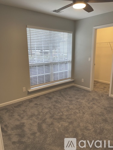 129 West Tisbury Lane 3 Beds Single Family Home for Rent - Photo gallery 3