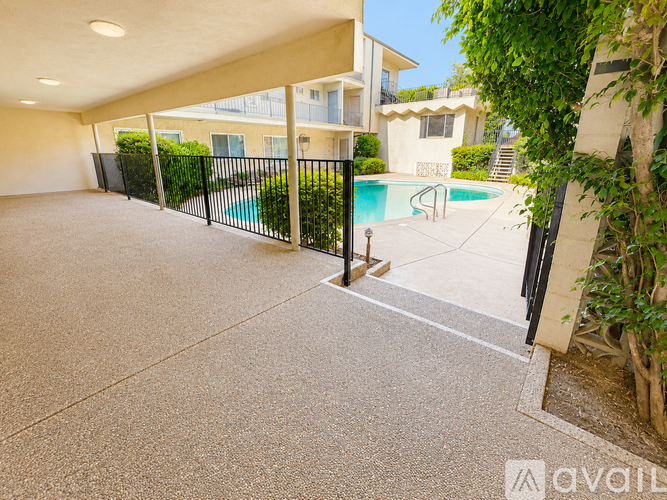 5000 Coldwater Canyon Avenue 2 Beds Apartment for Rent - Photo gallery 2