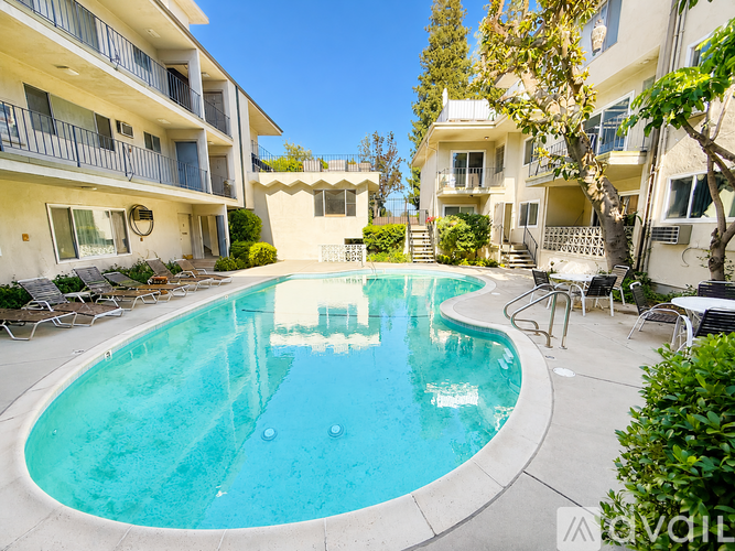 5000 Coldwater Canyon Avenue 2 Beds Apartment for Rent - Photo gallery 3