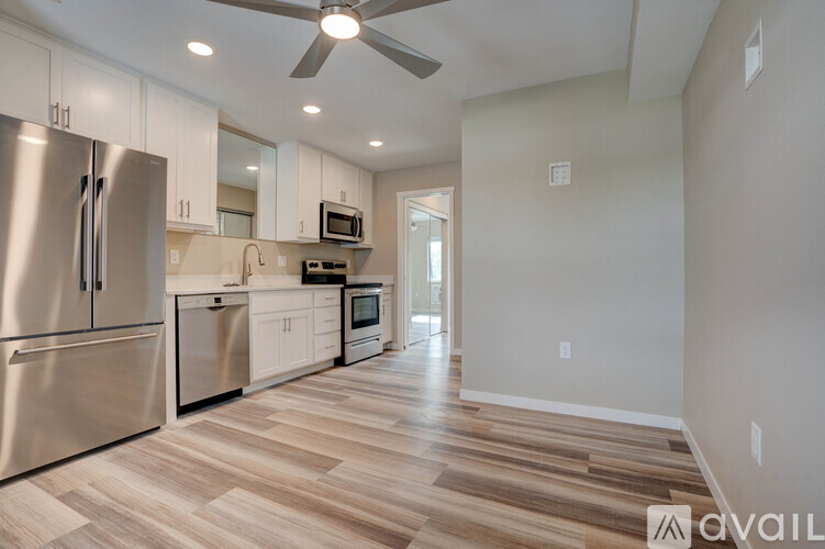 418 10th Ave 1 Apartment for Rent - Photo gallery 2