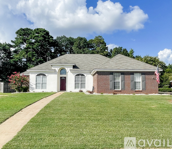 504 Jasmine Trail 4 Beds Single Family Home for Rent - Photo gallery 1