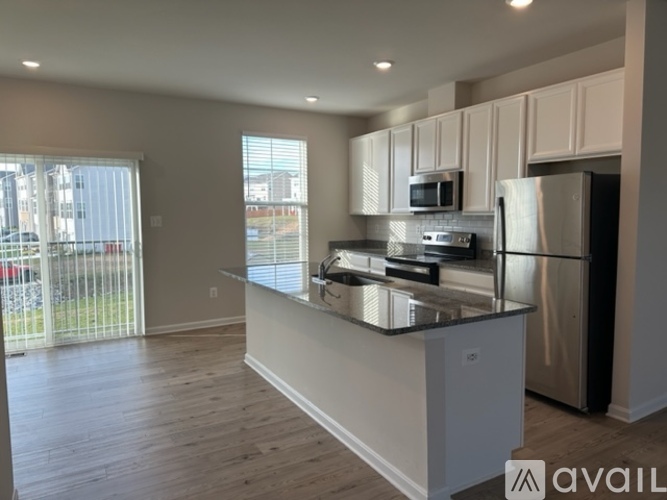 63 Stratton Dr 3 Beds Single Family Home for Rent - Photo gallery 1