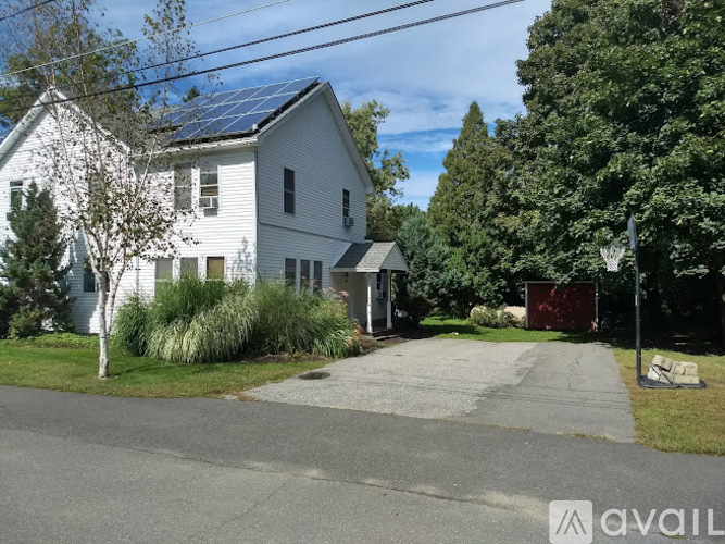 9 Station St 3 Beds Apartment for Rent - Photo gallery 1