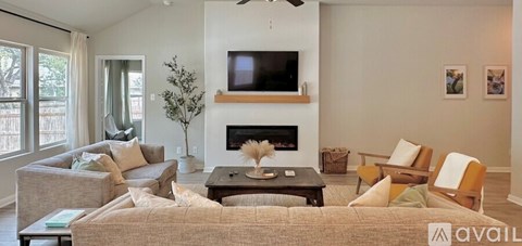 1112 Elm Fall 4 Beds Apartment for Rent