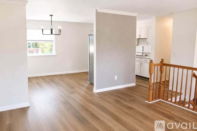 98 Wind Mill Road 3 Beds Single Family Home for Rent - Photo gallery 4