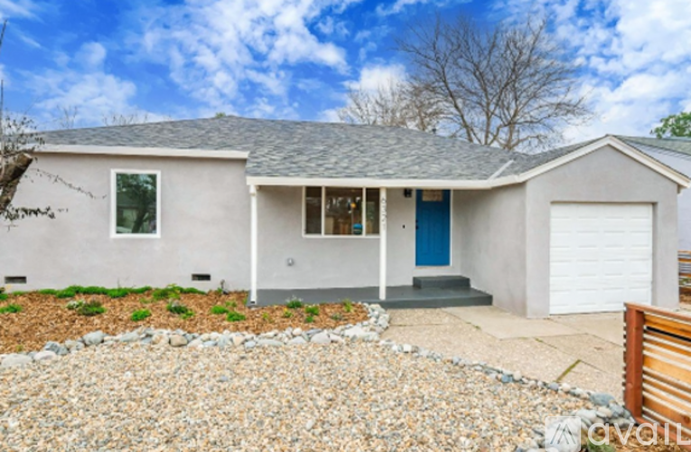 6321 35th Ave 3 Beds Single Family Home for Rent - Photo gallery 1