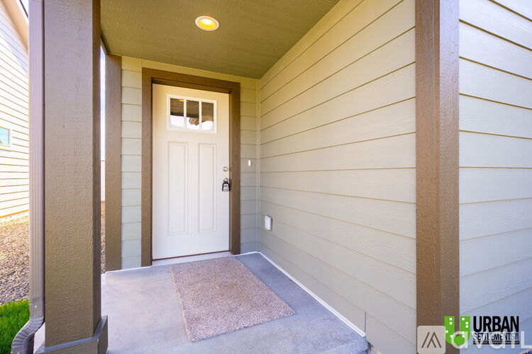 9522 E Michielli Ln 3 Beds Single Family Home for Rent - Photo gallery 2