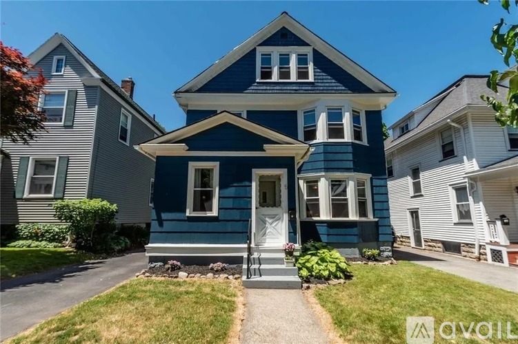 5 Werner Park 2 Beds Apartment for Rent - Photo gallery 1