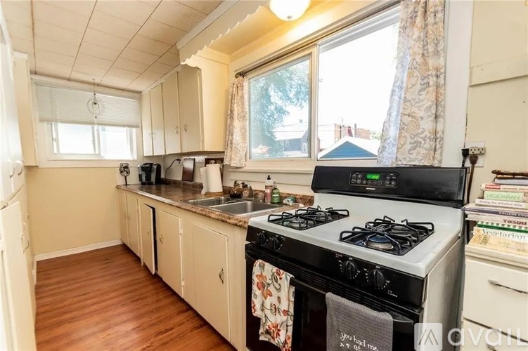5 Werner Park 2 Beds Apartment for Rent - Photo gallery 5