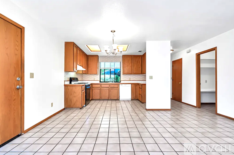 1925 Trumpet Drive 4 Beds Single Family Home for Rent - Photo gallery 3
