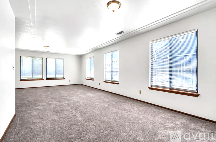 1925 Trumpet Drive 4 Beds Single Family Home for Rent - Photo gallery 4