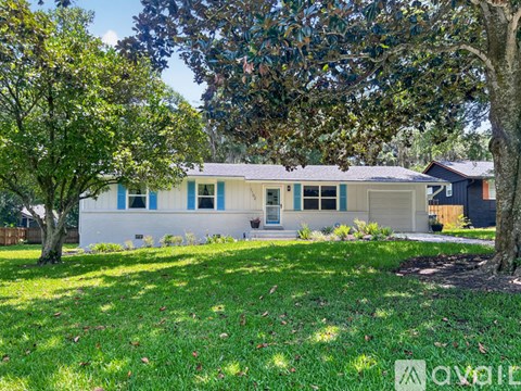 1102 N 15Th St 3 Beds Apartment for Rent