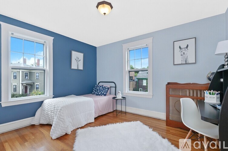 47 Seaverns Avenue 2 Beds Condo for Rent - Photo gallery 3