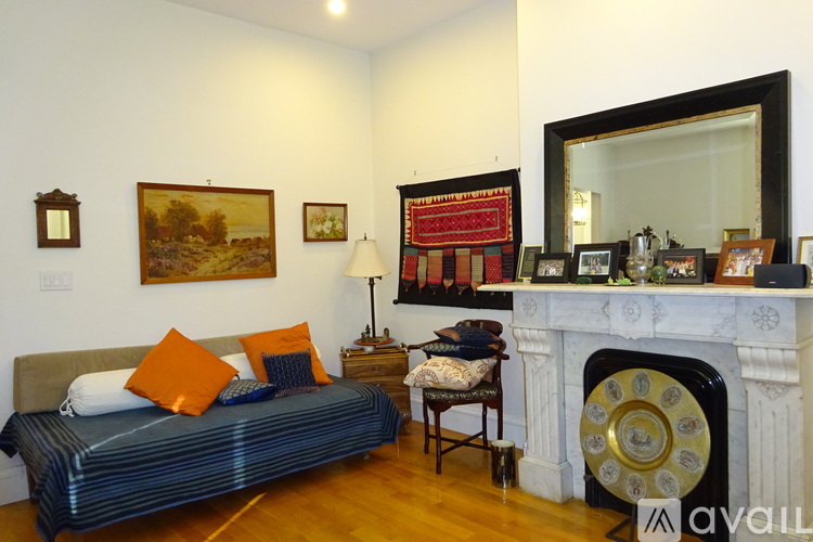 17 Centre St 3 Beds Apartment for Rent - Photo gallery 4