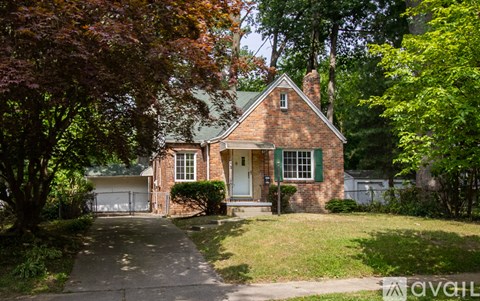 2424 Lambert Dr 3 Beds Apartment for Rent