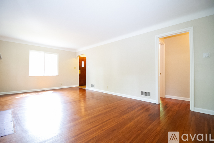 2424 Lambert Dr 3 Beds Single Family Home for Rent - Photo gallery 5