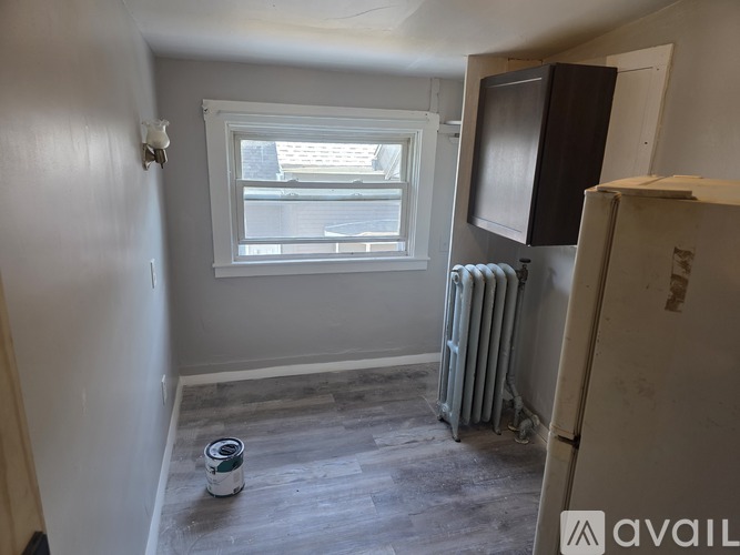 39 Sycamore St 1 Apartment for Rent - Photo gallery 3