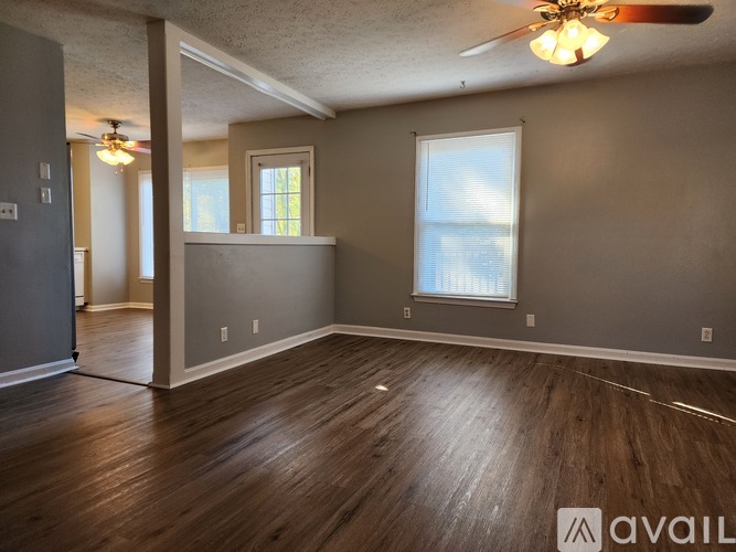 11412 Kendrick Drive 3 Beds Single Family Home for Rent - Photo gallery 4