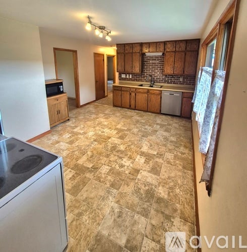 38 1st St N 4 Beds Single Family Home for Rent - Photo gallery 5