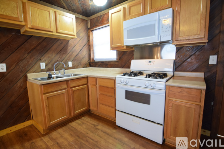 1309 W Avenue D 3 Beds Single Family Home for Rent - Photo gallery 3