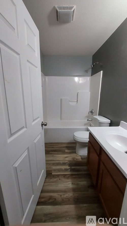 1408 Omar St 3 Beds Single Family Home for Rent - Photo gallery 5