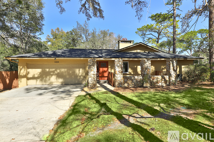 1000 Crooked Oak Court 4 Beds Single Family Home for Rent - Photo gallery 2