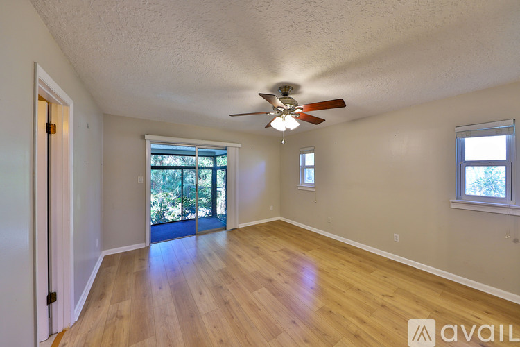 1000 Crooked Oak Court 4 Beds Single Family Home for Rent - Photo gallery 5
