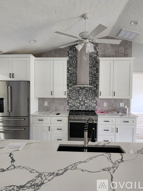 1011 85th Court Northwest 3 Beds Single Family Home for Rent - Photo gallery 3