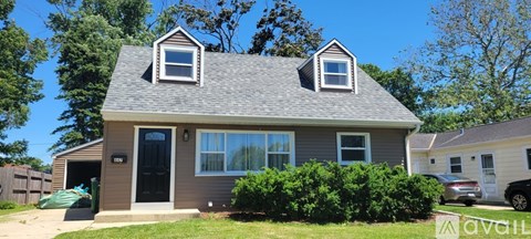 447 South Park Road 4 Beds Apartment for Rent