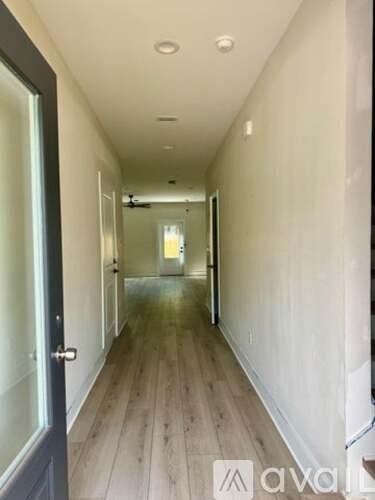 362 Cloverdale Boulevard 3 Beds Townhouse for Rent - Photo gallery 2