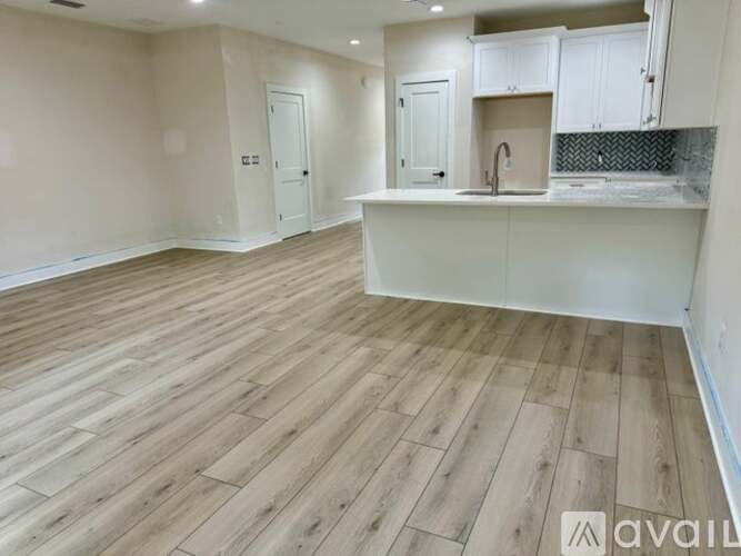 362 Cloverdale Boulevard 3 Beds Townhouse for Rent - Photo gallery 5