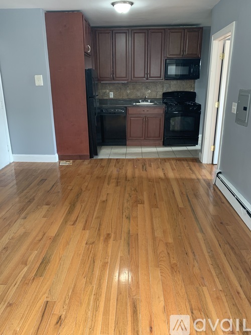 415 37th St 1 Condo for Rent - Photo gallery 2