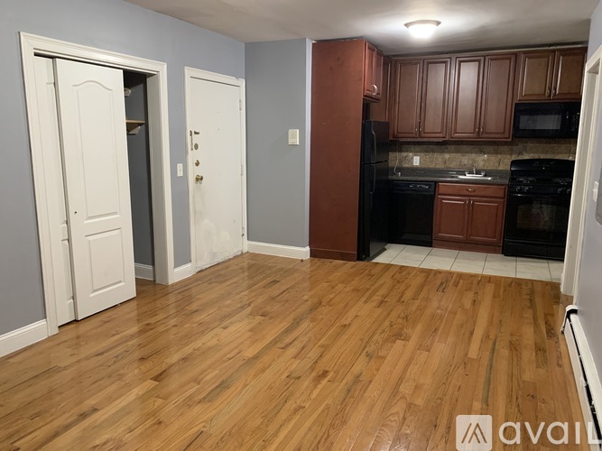 415 37th St 1 Condo for Rent - Photo gallery 3