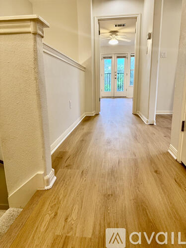 513 Cuernavaca Dr N 3 Beds Townhouse for Rent - Photo gallery 4