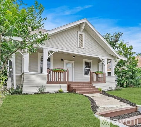 121 Harding Place 2 Beds Apartment for Rent