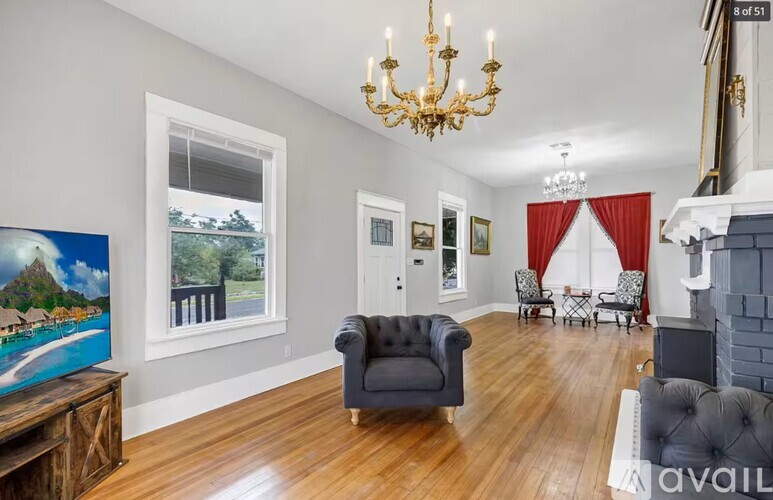 121 Harding Place 2 Beds Single Family Home for Rent - Photo gallery 3